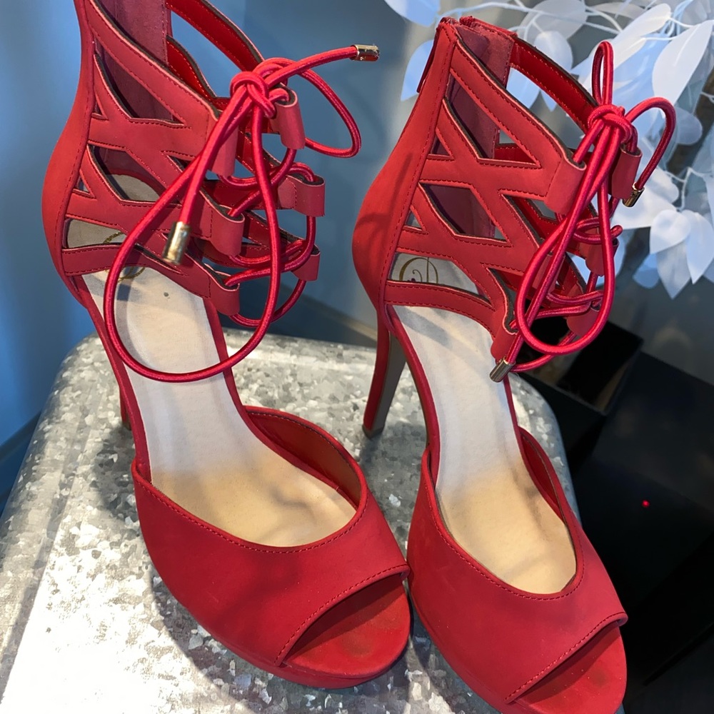 Red Heels - Picture 2 of 6